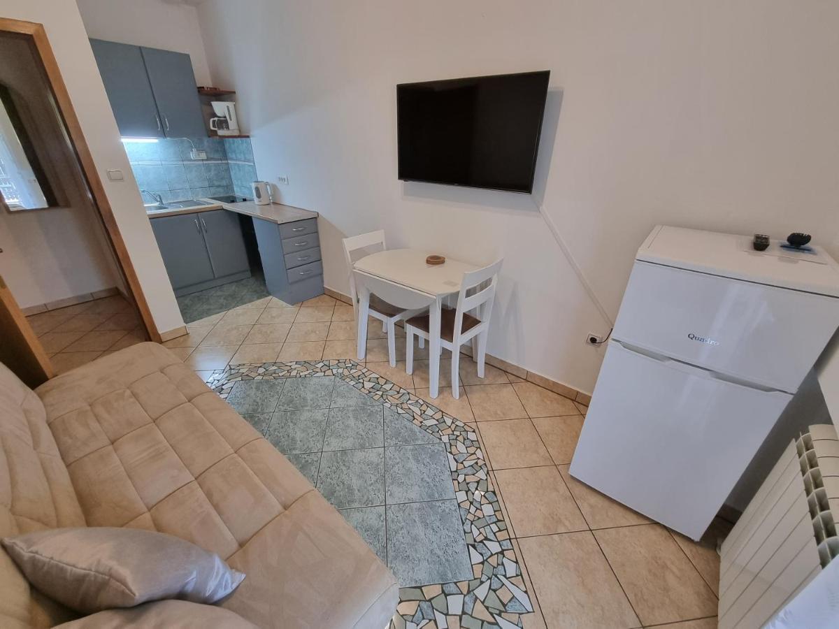 Апартаменти Apartman 2 Лижнян Екстер'єр фото